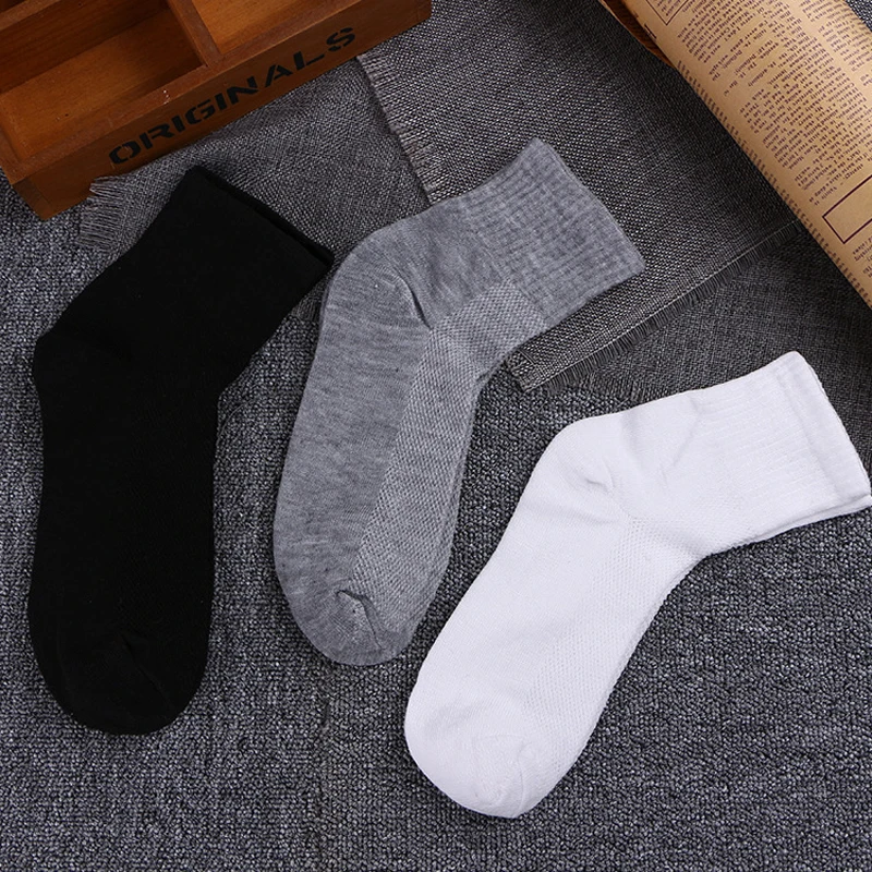Фото - 6 шт. = 3 пары, удобные черные, белые, серые хлопковые носки, короткие женские и мужские носки, дышащие однотонные носки до щиколотки в стиле ун... 3 пары женские хлопковые носки в японском стиле