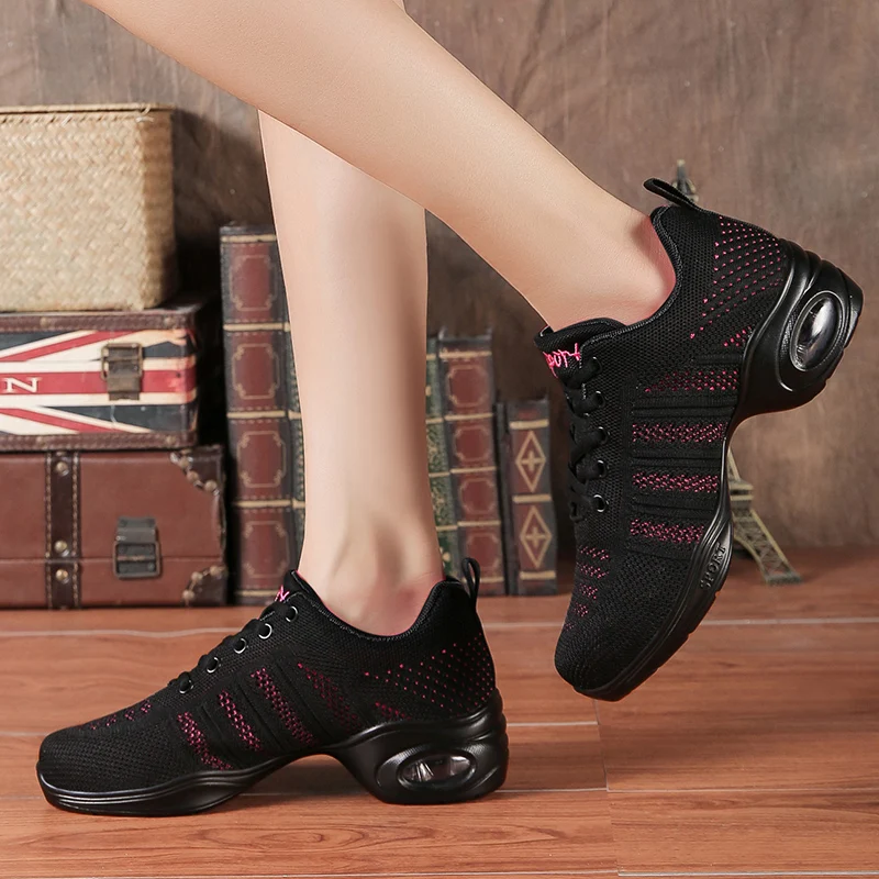 

Girls Jazz Dance Shoes Trend Square Dance Shoes Modern Dance Sneakers Black Red Dancing Trainers Athletic Shoes for Dancing