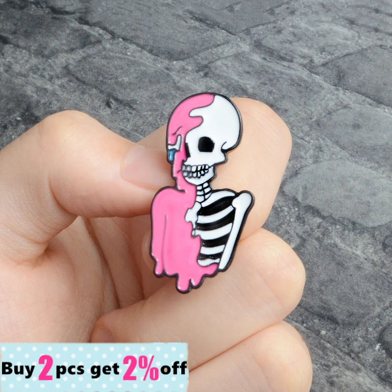 Брошь в виде розового скелета Значки для рюкзака жесткая эмалированная заколка