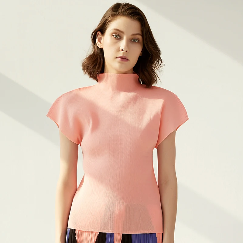 2021 Summer Miyake pleated simple stranger things tshirt tumblr holographic female vest aesthetic clothes 5250 | Женская одежда