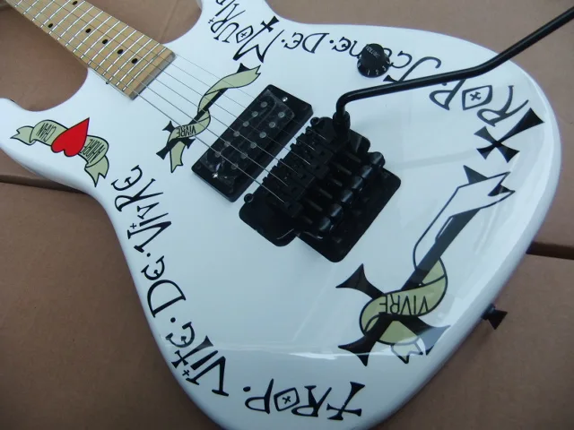 Оптовая продажа партиями по 6 строка Электрогитары Charvelmodel Одежда высшего