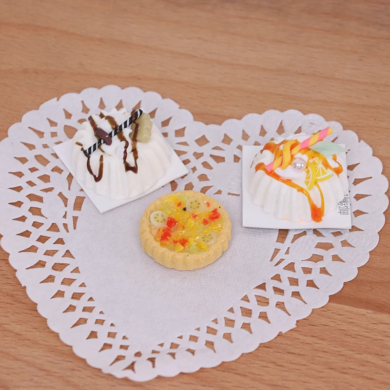 

1：12 Dollhouse Miniature Food Pizza Chocolate Cakes Doll House Accessories Model