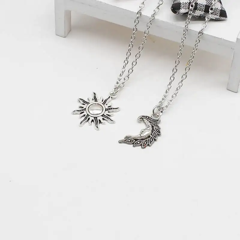 Винтажное ожерелье с подвеской в виде Луны и солнца готическое ювелирное |