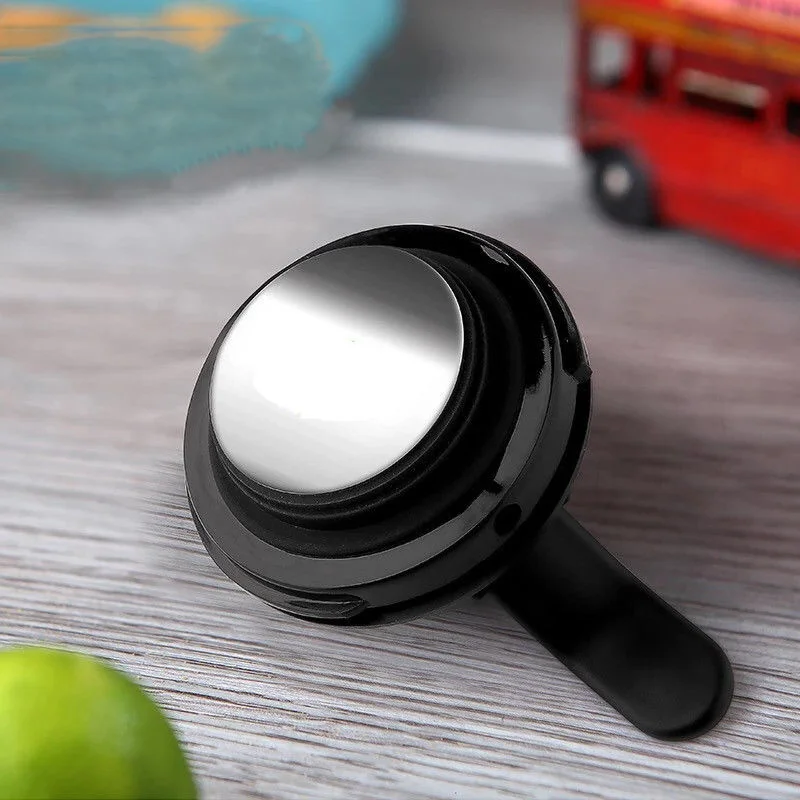 

Kitchen,Dining & Bar