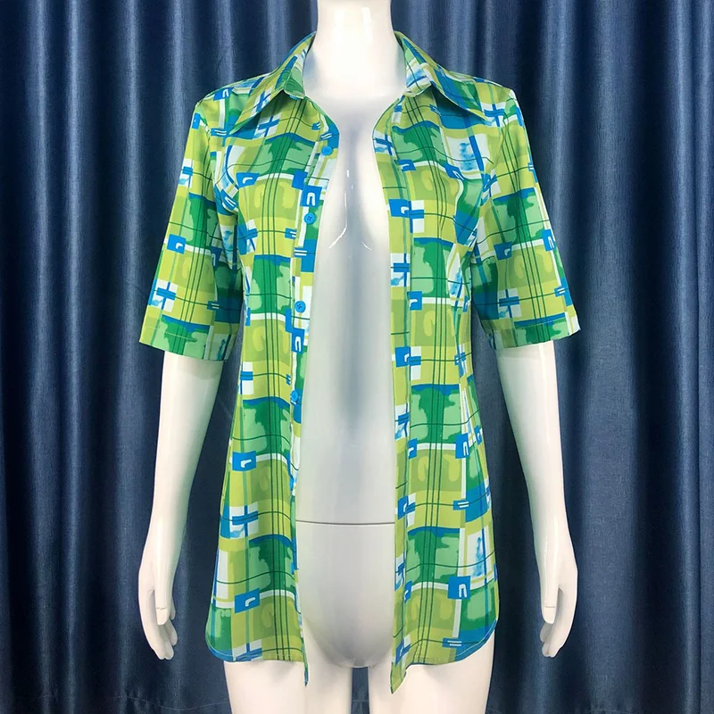 

Y2K Streetwear Green Plaid Print Oversized Shirts Summer 90s Fashion Single-breasted Short Sleeve Long Shirt Casual Tops