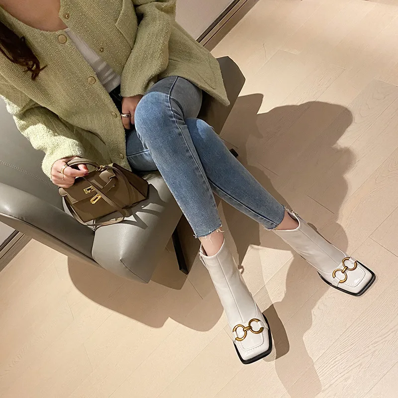 

Женские туфли-лодочки из натуральной кожи, на толстом каблуке