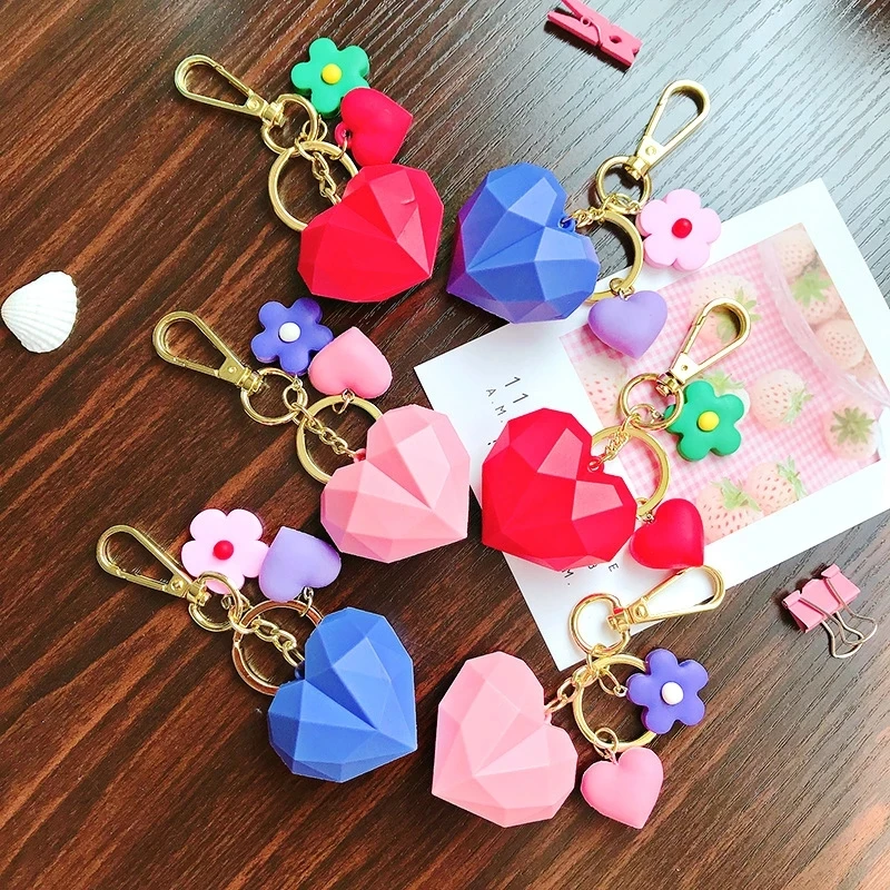 Креативный брелок в форме сердца мультяшный для ключей с геометрической
