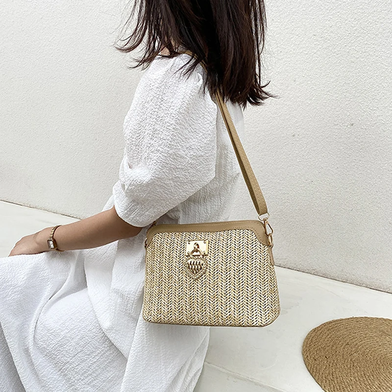 

Винтажная Соломенная Сумочка с откидной крышкой, повседневные плетеные сумки через плечо, портативная Женская корзина из ротанга, белого ц...