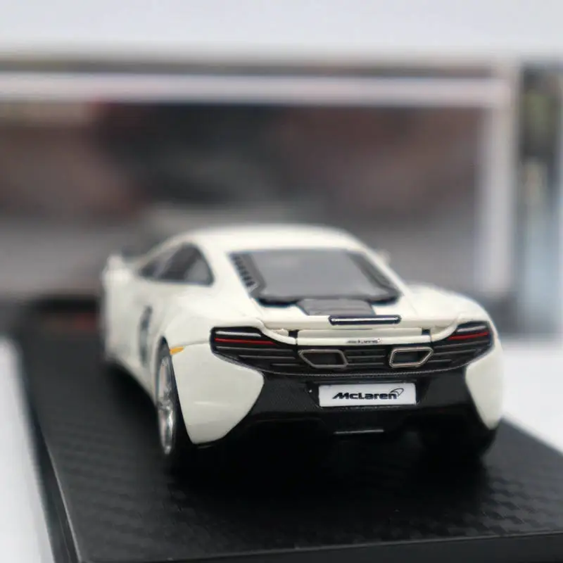 TSM модели 1:43 для M ~ ren 650S Coupe 2014 белая Смола Ограниченная серия коллекции |