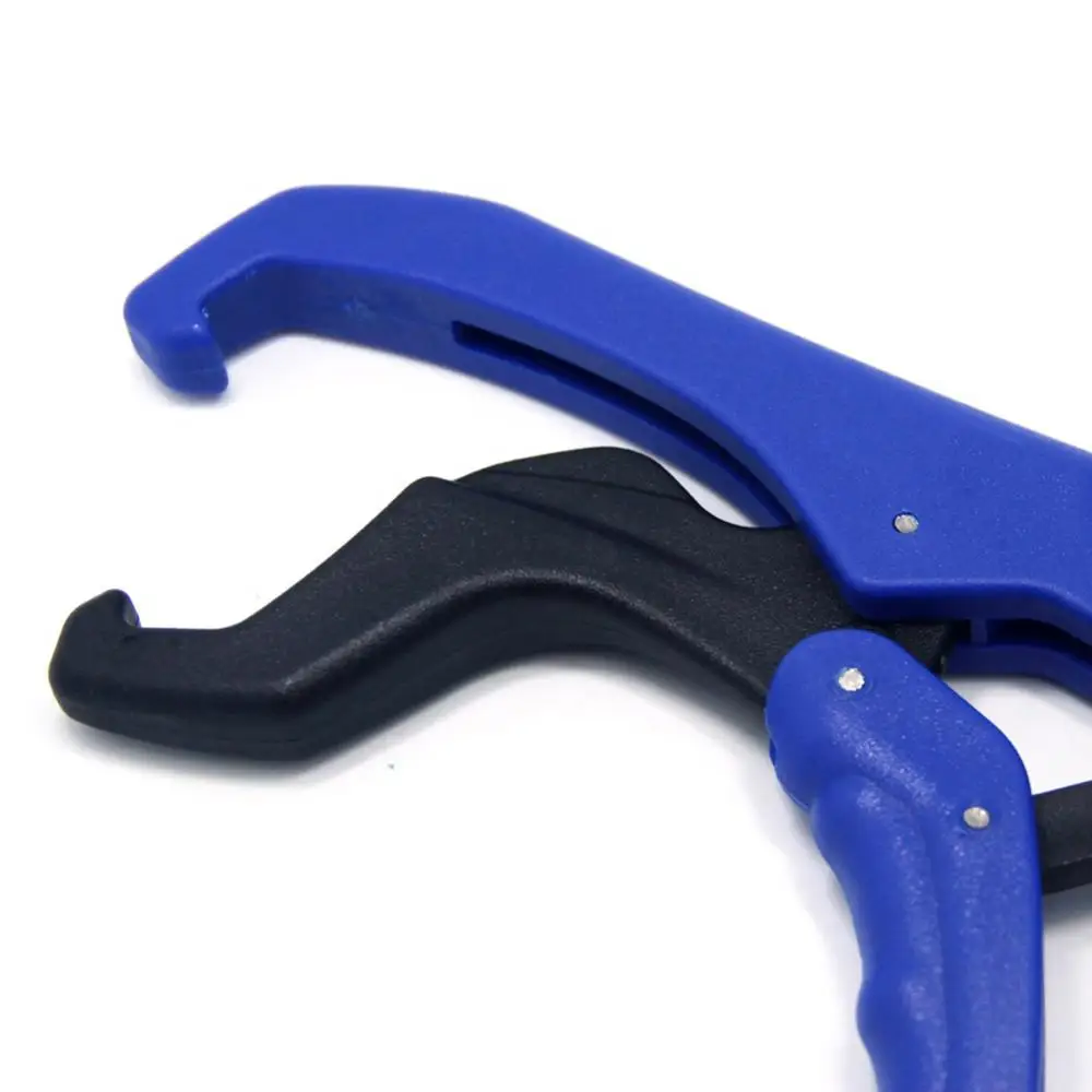 

50%HOT Portable Floating Fish Lip Grip Mini Fresh Salt Water Fishing Holder Accessory