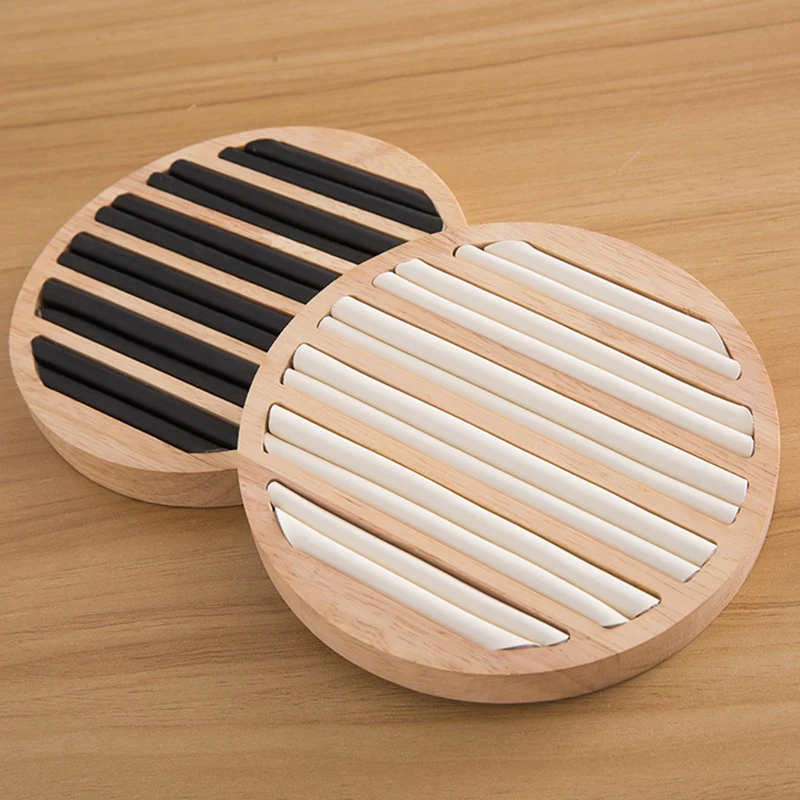 

1 Pcs Ring Display Tray Wooden Ring Stand Display Board & 3 Pcs Pendant Necklace Display Stand