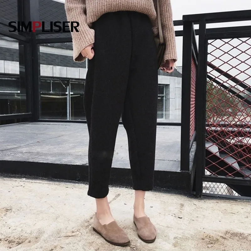 

Elastic Waist Women Woolen Trousers Black Beige Female Large Sizes Harem Pants Femme Pantalon 2020 Winter Leisure Pants