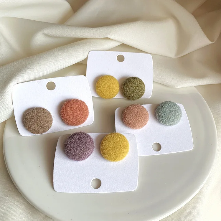 2019 Fashion Autumn Vintage Contrast Color Soft Plush Ball Simple Round Stud Earrings For Women Korean Cute Charm Jewelry Gift | Украшения