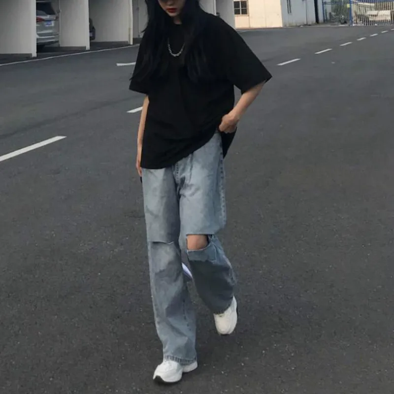 

Women Jeans Straight Hole Ripped Mopping Trousers Washed Streetwear Vintage BF All-match Harajuku Stylish Chic Casual Female Ins