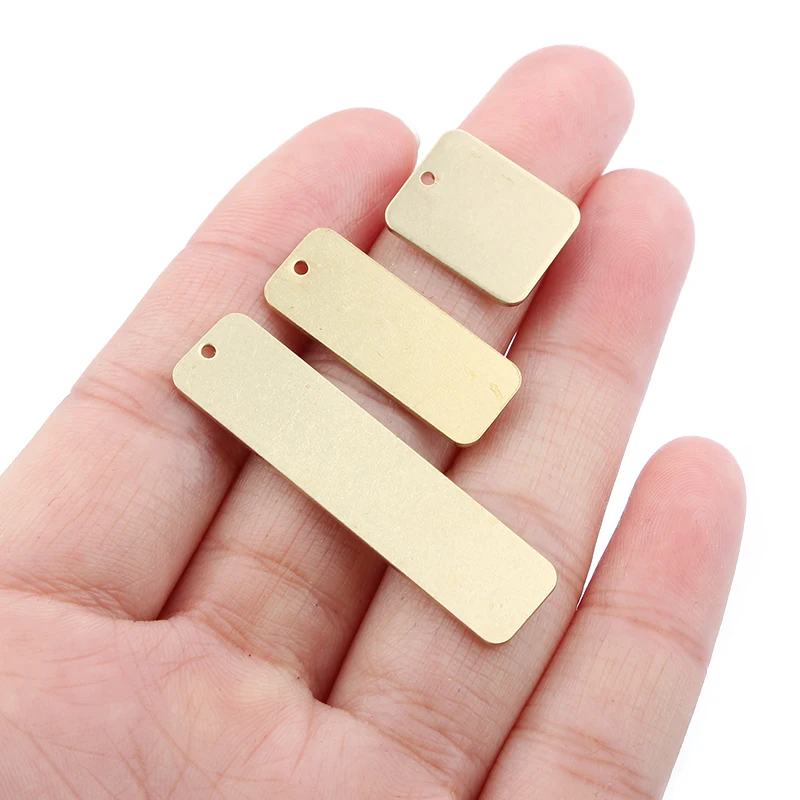 

20Pcs Raw Brass Flat Rectangle Stamping Blank Hanging Tags Charms Pendant 1mm Hole For Earring Necklace DIY Jewelry Making