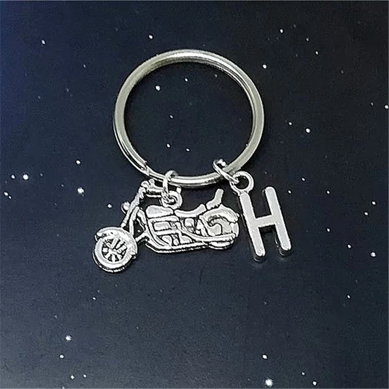 Брелок с двигателем из мультфильма мотоциклетный брелок мода ученика начальный