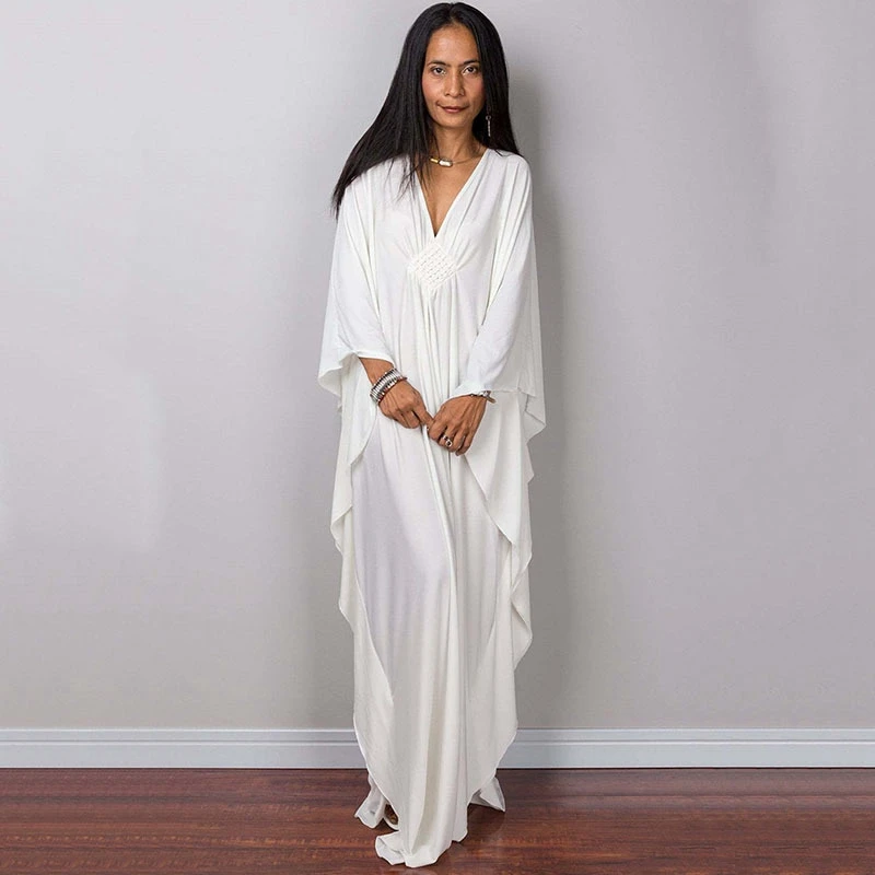 Женское длинное платье с рукавом летучая мышь однотонное черное высокой талией и