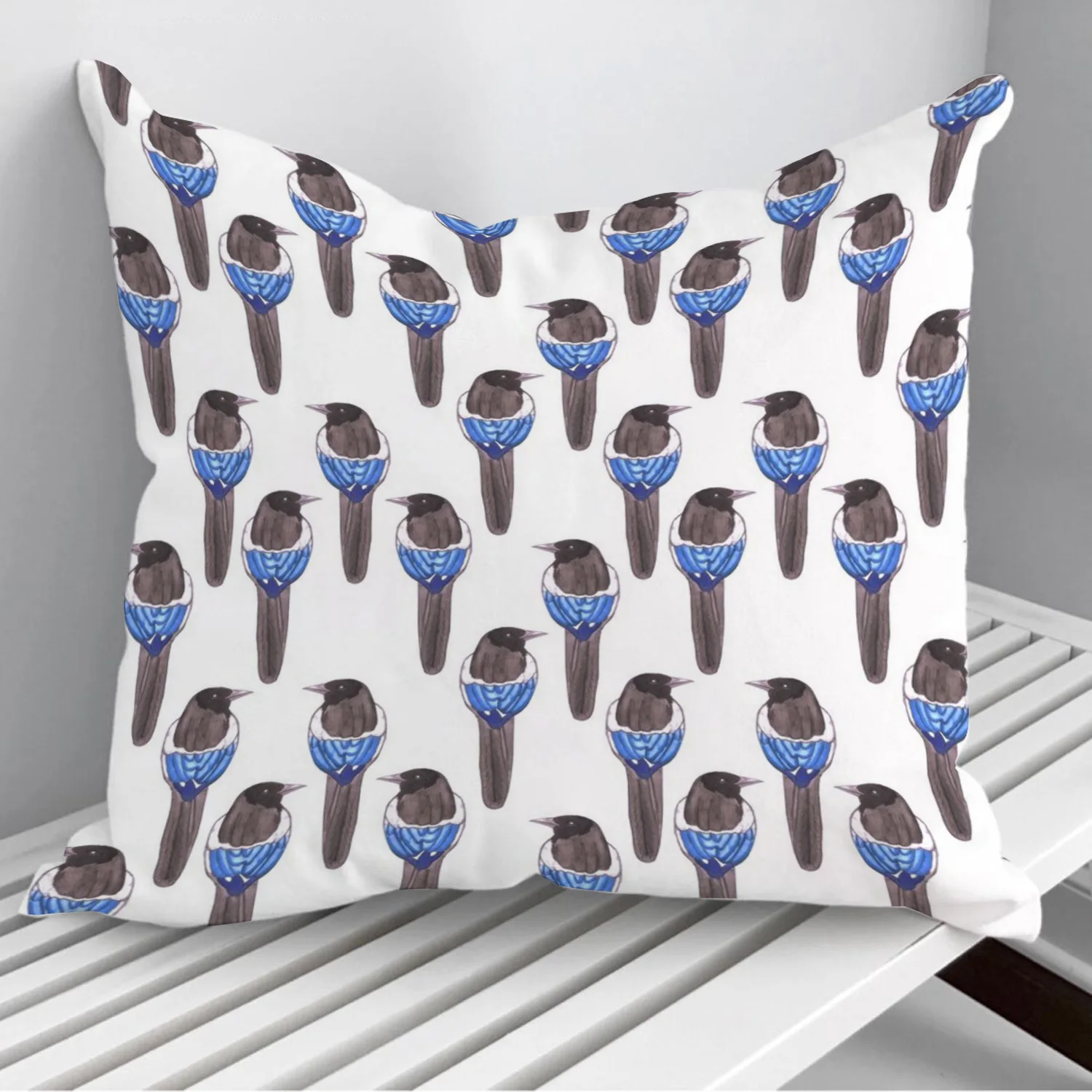

Black billed magpie bird Throw Pillows Cushion Cover On Sofa Home Decor 45*45cm 40*40cm Gift Pillowcase Cojines Dropshipping