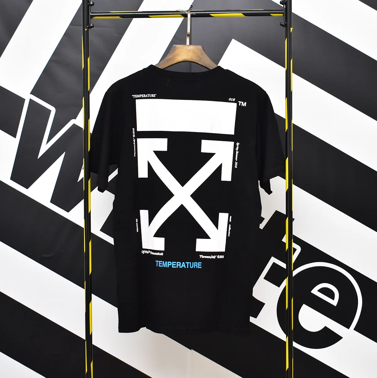 

20ss fashion br off white Mona Lisa Top Men's women's loose short T-shirt and half sleeve lover's bottom shirt