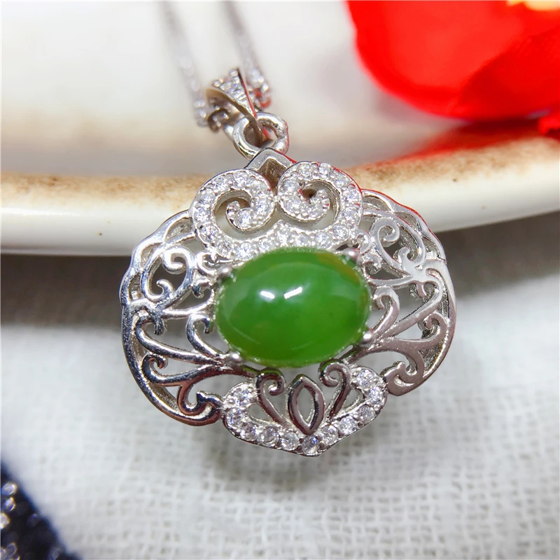 

Designer Silver-inlaid 925 Natural heTian Jade Jasper Pendant Women's Suitably Safe Lock Long Life Pendant