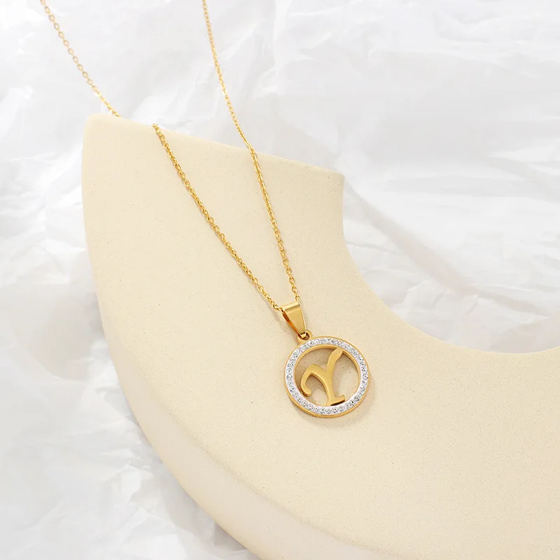 Подвеска оригинальная женская с 26 буквами и кристаллами