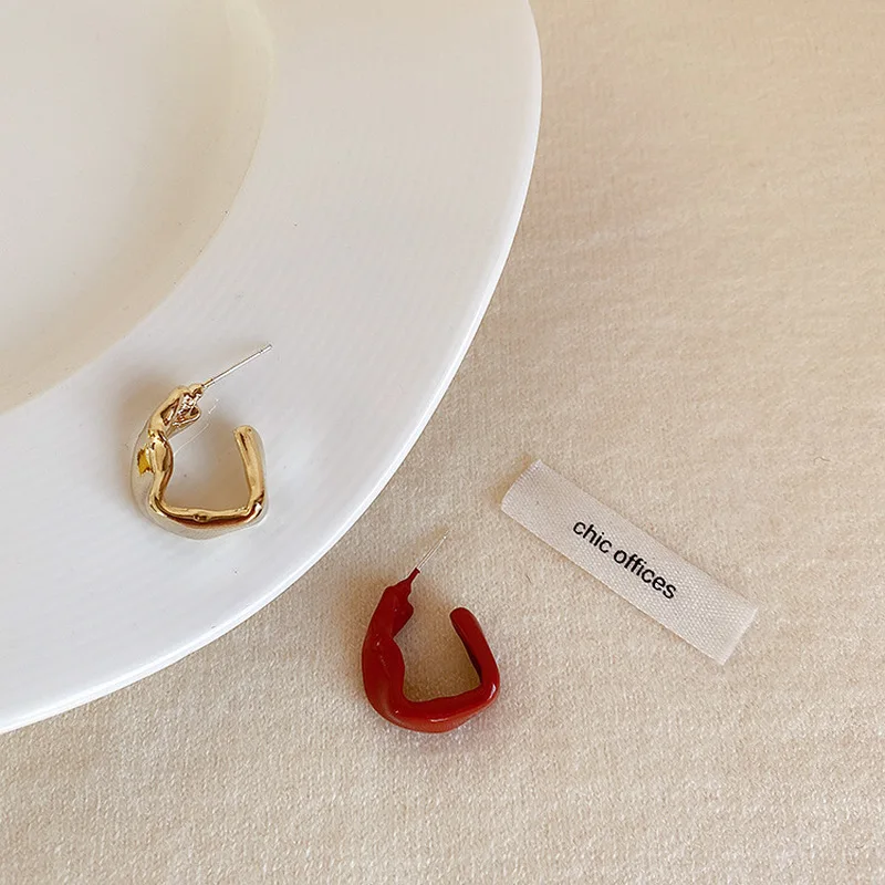 

Minar Minimalist Blue Red Enamel Asymmetric Earrings for Women Female Gold Color Metal U Shape Open Hoop Earrings Brincos 2020
