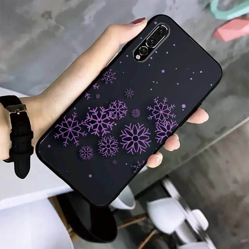 

Christmas Snowflakes Phone Case For Huawei G7 G8 P7 P8 P9 P10 P20 P30 Lite Mini Pro P Smart Plus Black Soft TPU Cove Fundas