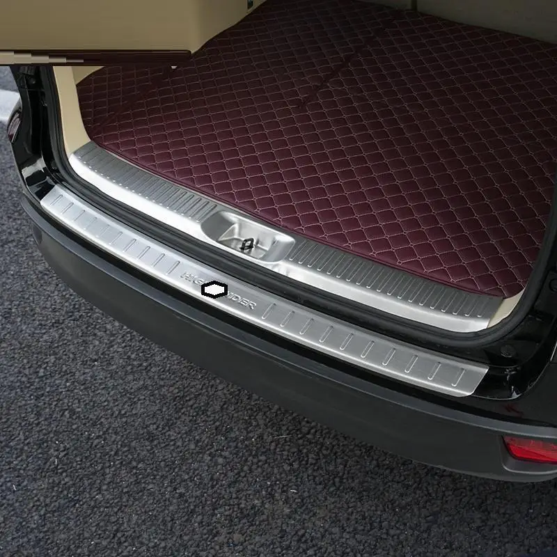 Ножная педаль для багажника декоративные модифицированные чехлы с яркими