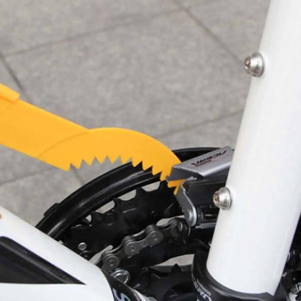 

Bicycle Chain Cleaning Tool Kit Chain Cleaner Scrubber Brushes Wash Set Cycling Chain Repair multitool Protector Accessories