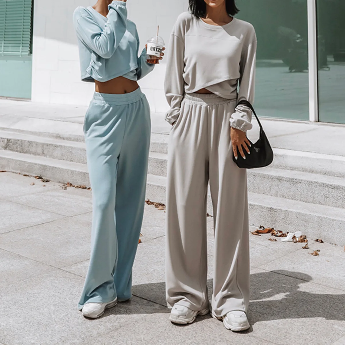 

2021 Women's Autumn and Winter New Fashion Sports and Leisure Sweater Suit Two-piece Suit Women's Fashion Two-piece Suit Two-pie