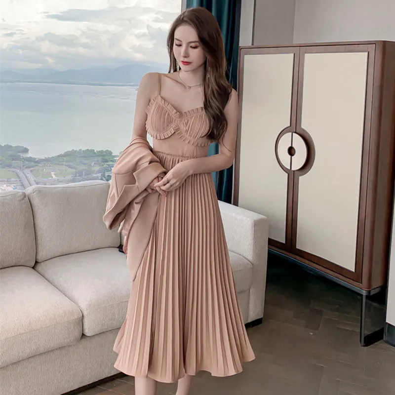 

2021 New Spring Winter Fashion French Style Corset Empire Off Shoulder Backless Sheer Midi Strapless Sexy Pleated Dress Woman