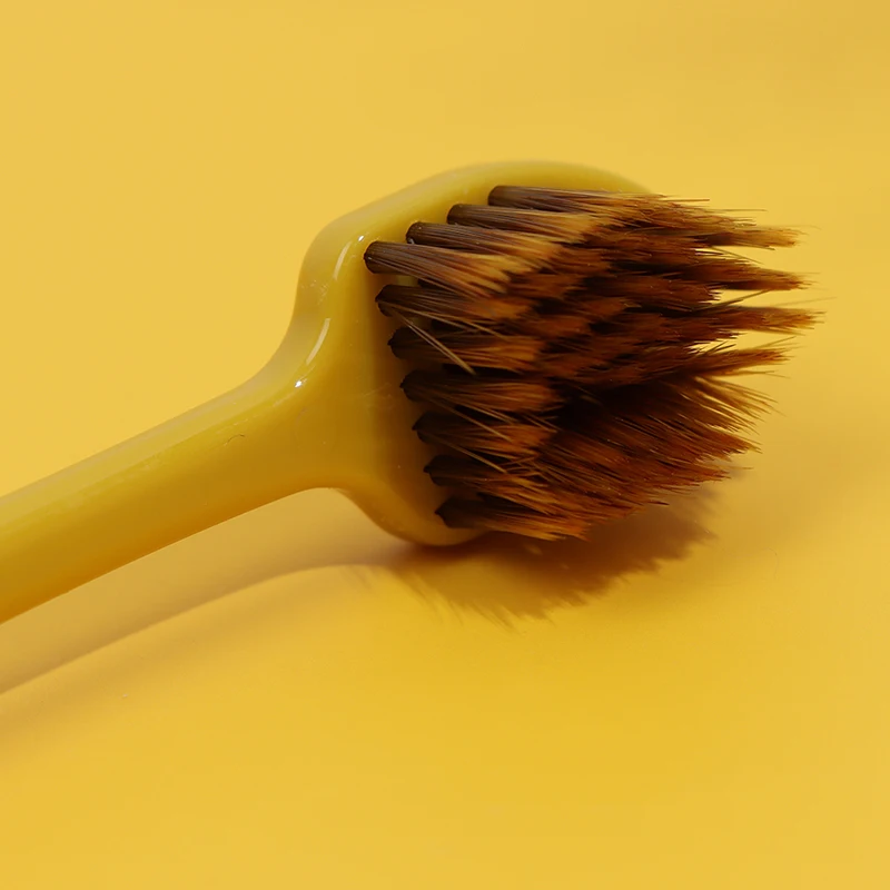 

2Pcs Triangle Floss Interdental Brush Orthodontics Brakes Cleaning Toothbrush Non-slip Pattern Design Softer To Clean Teeth