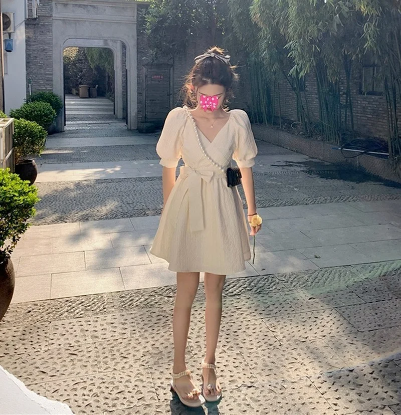 

Sweet Puff Sleeve Dress Gentle Style First Love Dress Waist Skirt 's Summer 2021 New Women Lace A-LINE Beige , Slimming Black