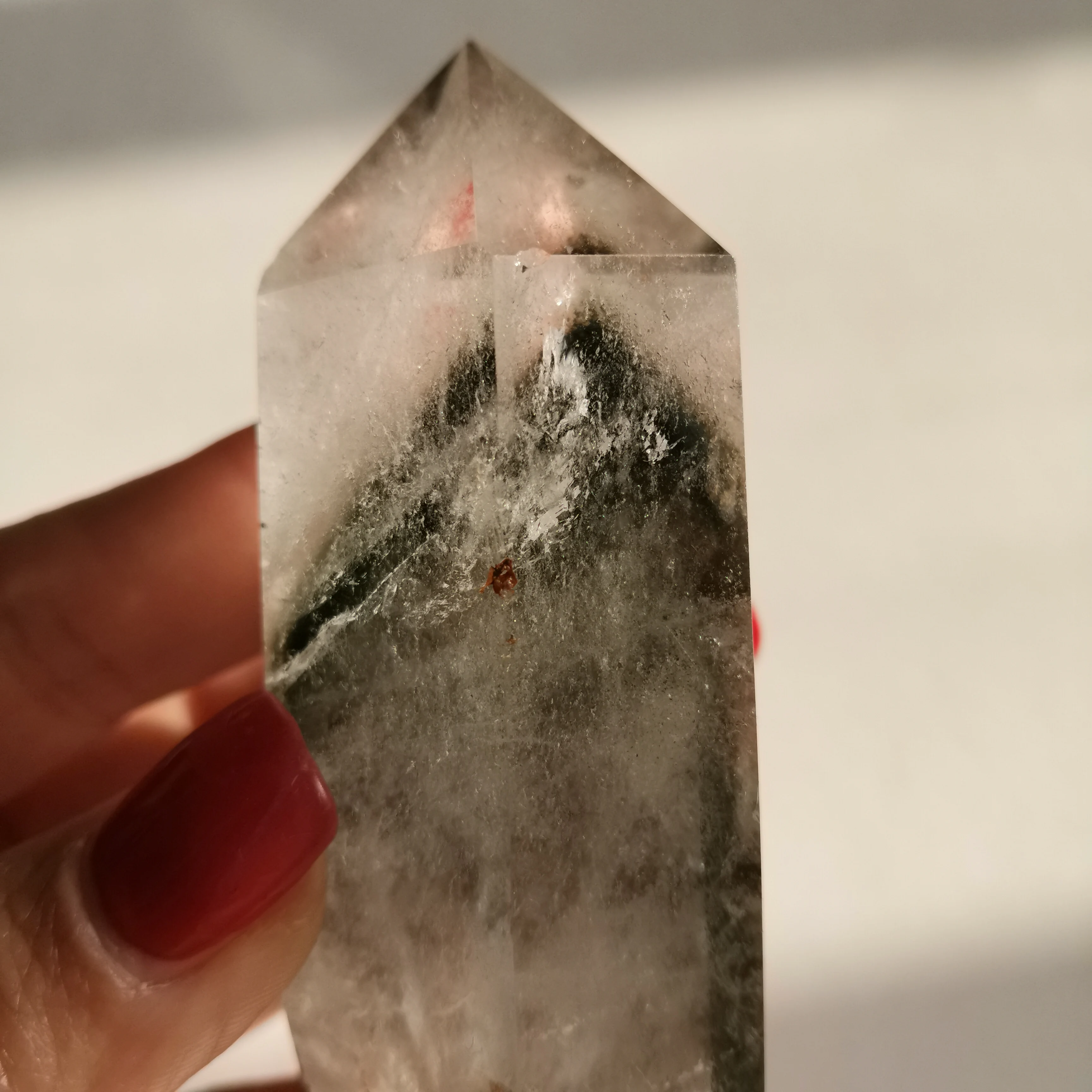 Кристаллы dohaibogoo helaing 126 г естественные характеристики зеленый Phantom Quartz одна точка