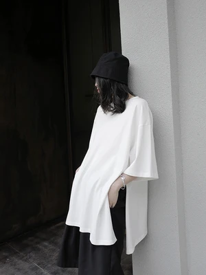 

Women White Side Vent Split Joint Big Size T-shirt New Round Neck Half Sleeve Fashion Tide Spring Summer 2020 Tshirt Tops