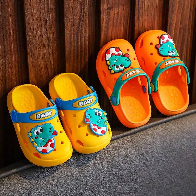

Children Clogs Hollow Out Breathable Non-Slip Kids Sandals Soft Sole Anti-collision Toe Boys Gilrs Shoes Cartoon Crocodile Clogs