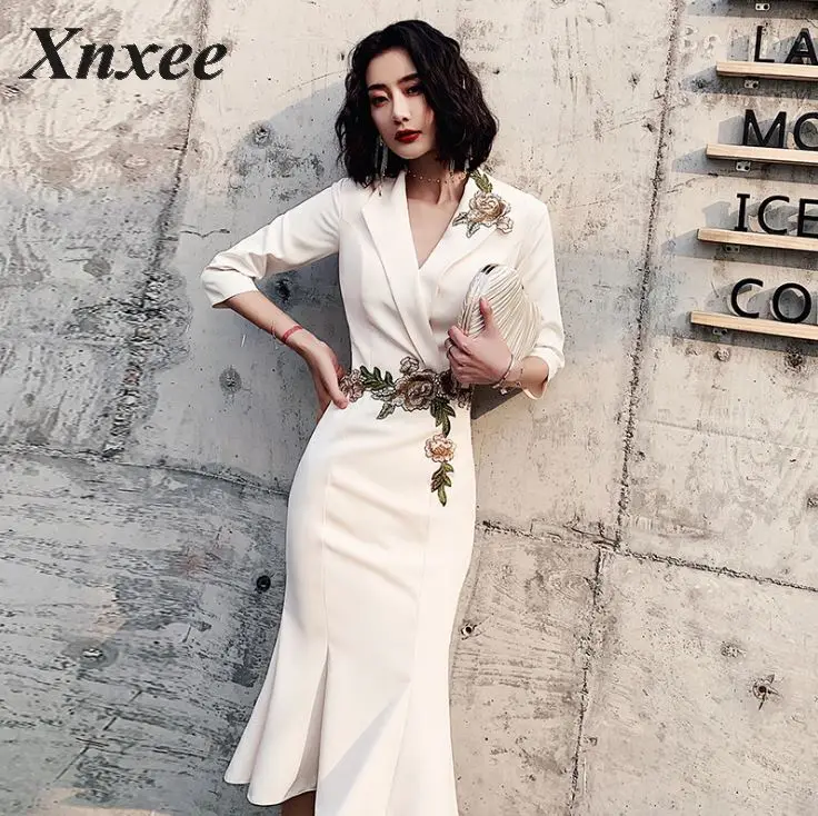 Шампанское женский банкет темперамент высокого класса дамские короткие