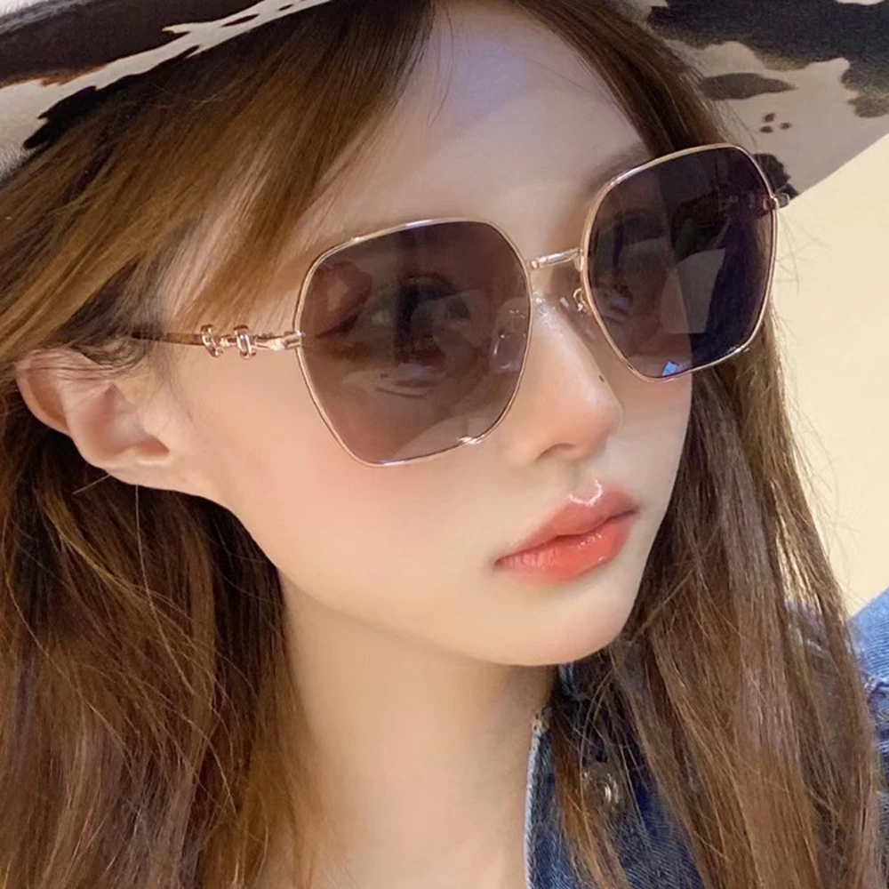 Sunglasses Retro Square Women 2021 Brand Designer Metal Frame Oversized Glasses Fashion Female Gradient Shades UV400 |