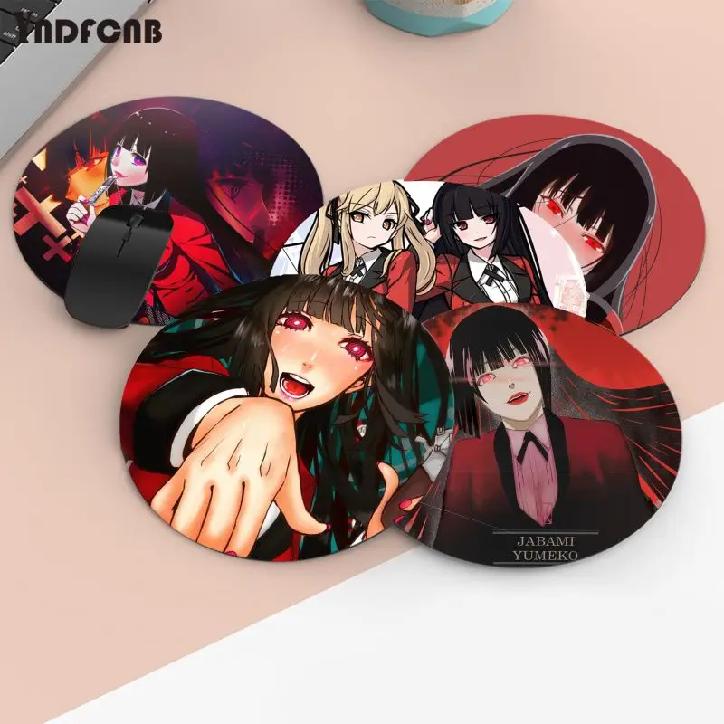 

YNDFCNB Anime Kakegurui Yumeko Jabami Customized laptop Gaming round mouse pad gaming Mousepad Rug For PC Laptop Notebook