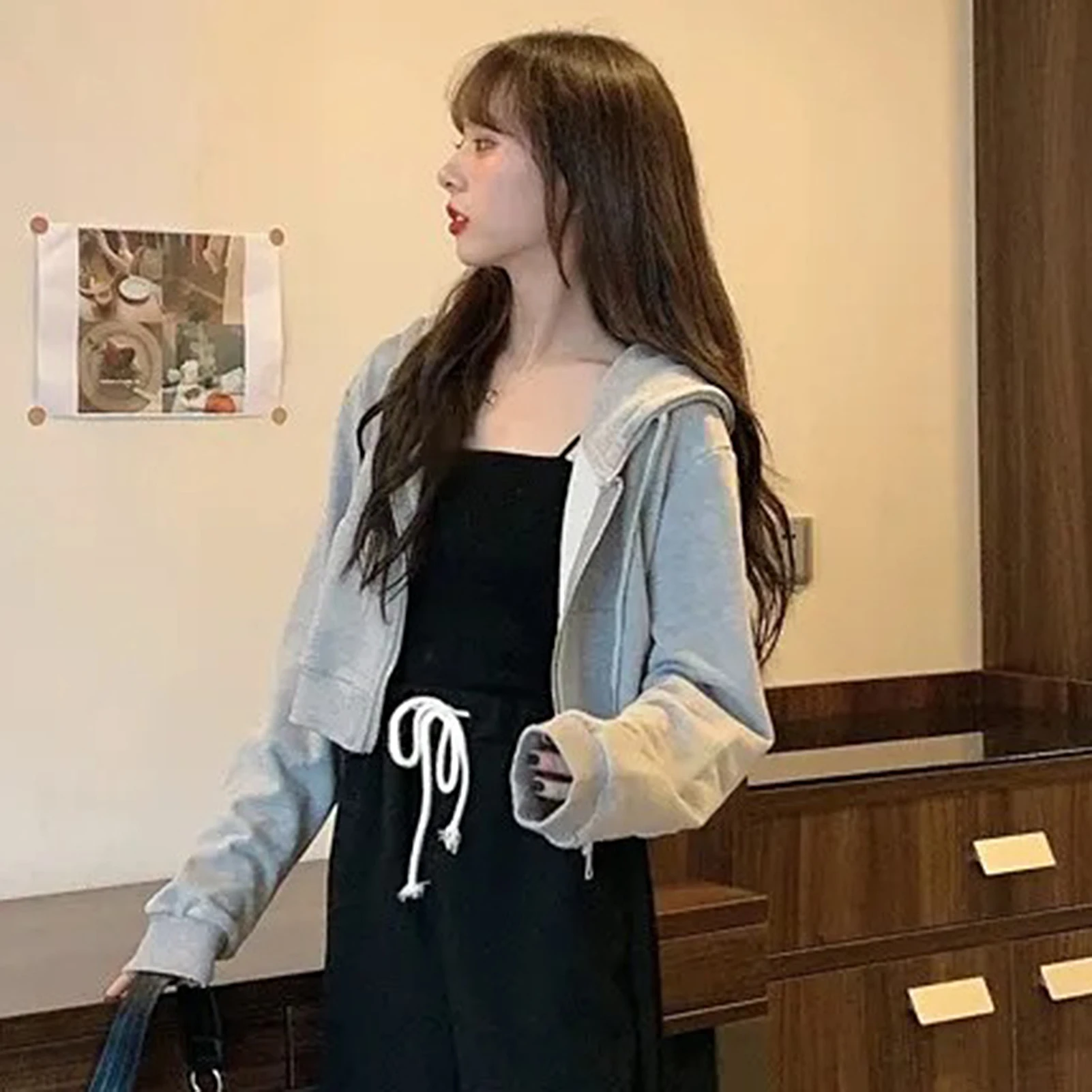 

Women Autumn Solid Color Long Sleeve Zipper Pocket Coat Short Hoodie Crop Top