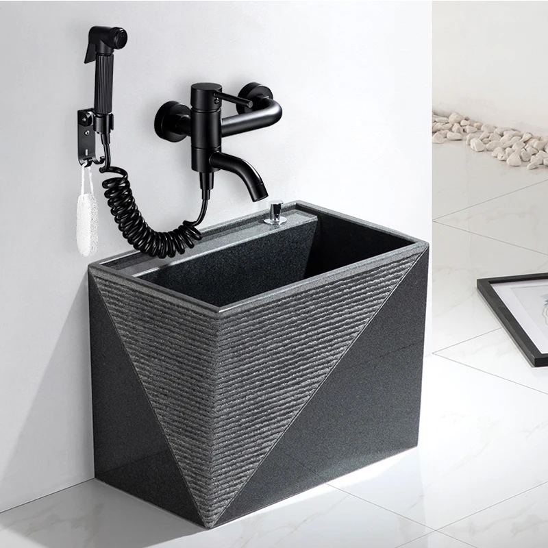 Латунный настенный кран для ванной и туалета водопроводный матового черного