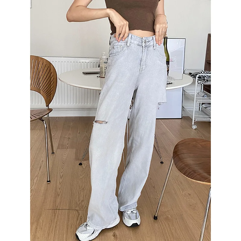 

2021 summer Korean wind torn pants washed white high waist straight tube torn jeans female