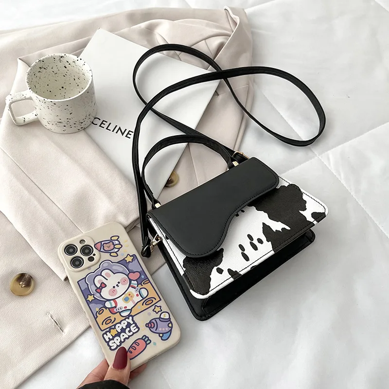 

Portable Small Square Bag Women Fashion Cow Pattern PU Leather Shoulder Bag Retro Zebra Pattern Flap Crossbody Bag Handbag Women