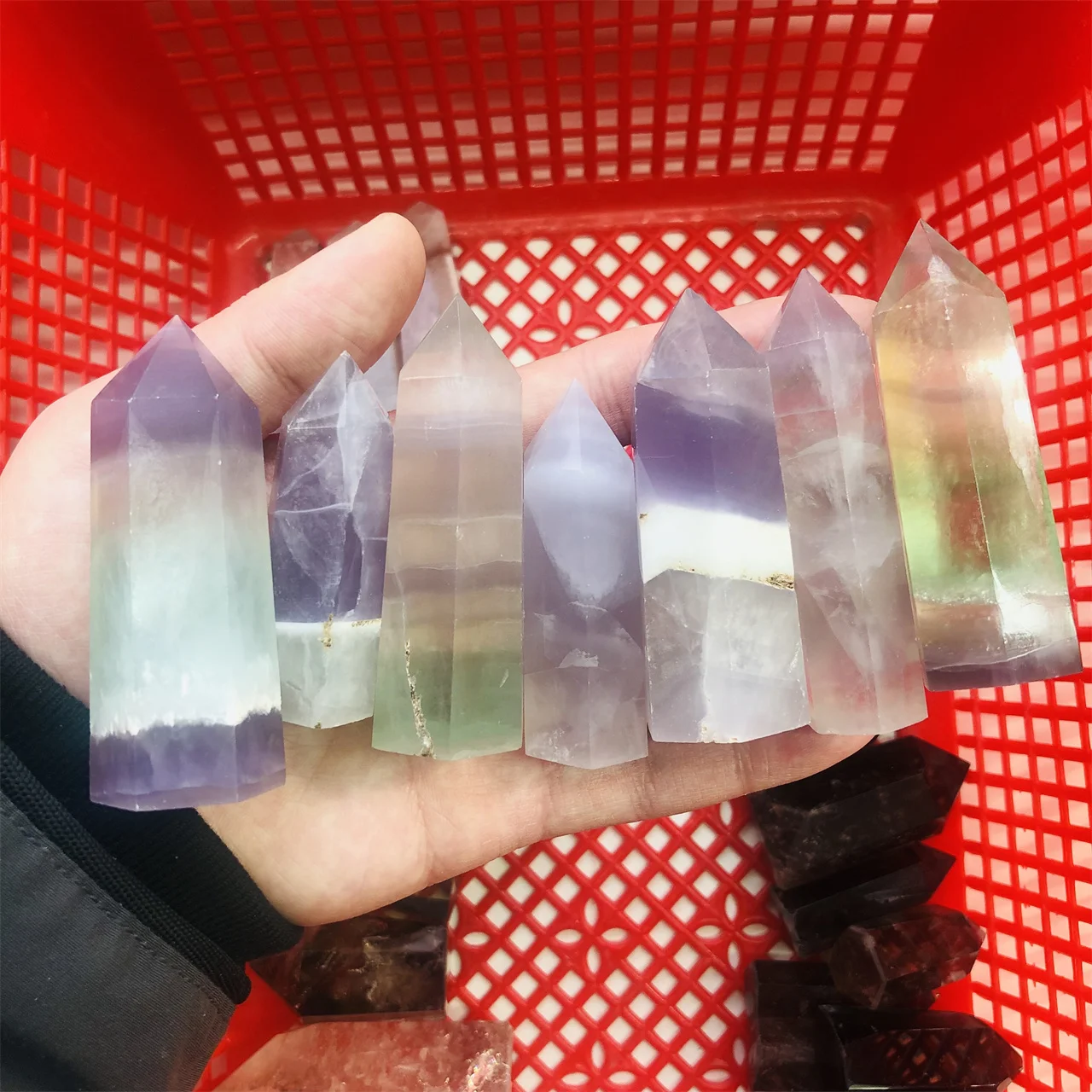 

High Quality Natural Beautiful Light Purple Fluorite Tower For Healing Decoration LLW