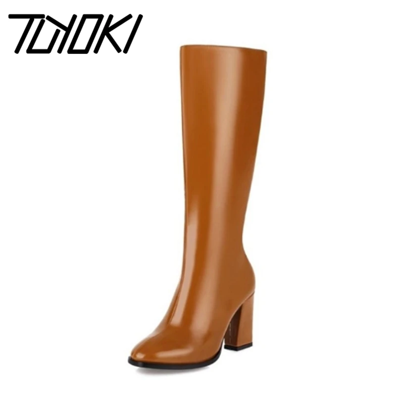 

Tuyoki женские сапоги на высоком толстом каблуке; Сапоги на высоком каблуке, на молнии, женская зимняя обувь, модные сапоги до колена, высокие с...