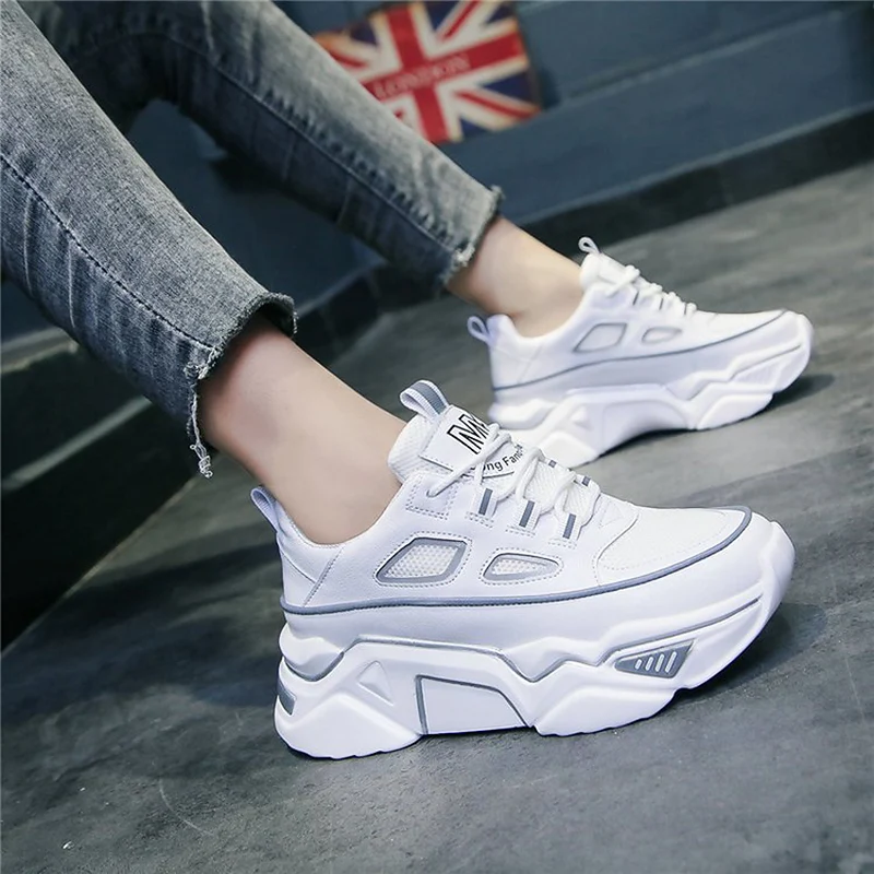 Женские модные кроссовки на платформе белые Светоотражающие увеличивающие рост
