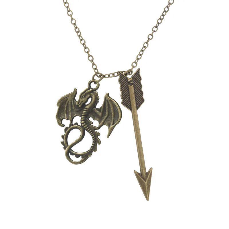 

Vintage Ajatar Dragon Arrow Pendant Necklace Personality Motorcycle Party Punk Necklace Animal Pendant Necklace Jewelry