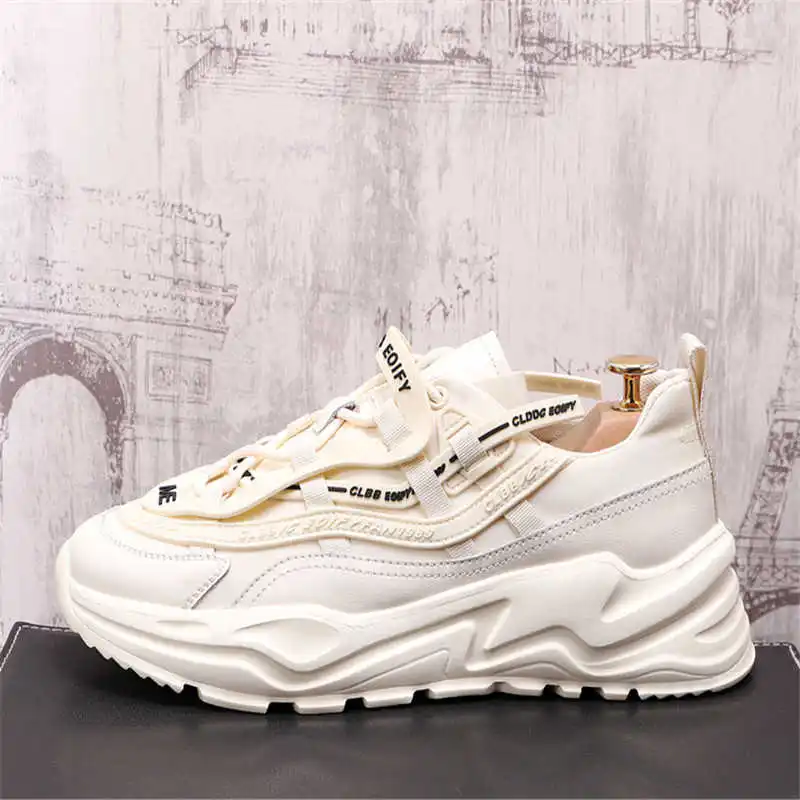 spesifikasi Sneakers Pria Desainer Kulit Beige Sepatu Kasual Platform Hip Hop Punk Pelatih Zapatillas Hombre