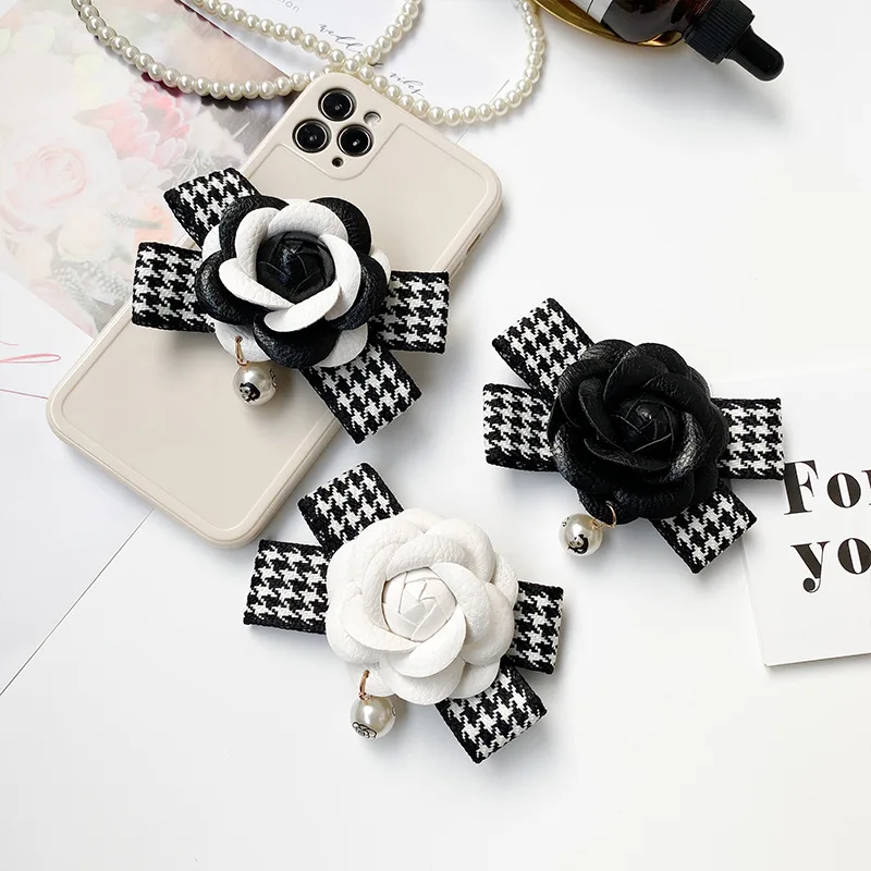 

Mobile Phone Tablet Bracket Phones Holder Grip Ins Wind Camellia Fold Bracket Leather Lattice Lazy Foldable Cushion Bracket