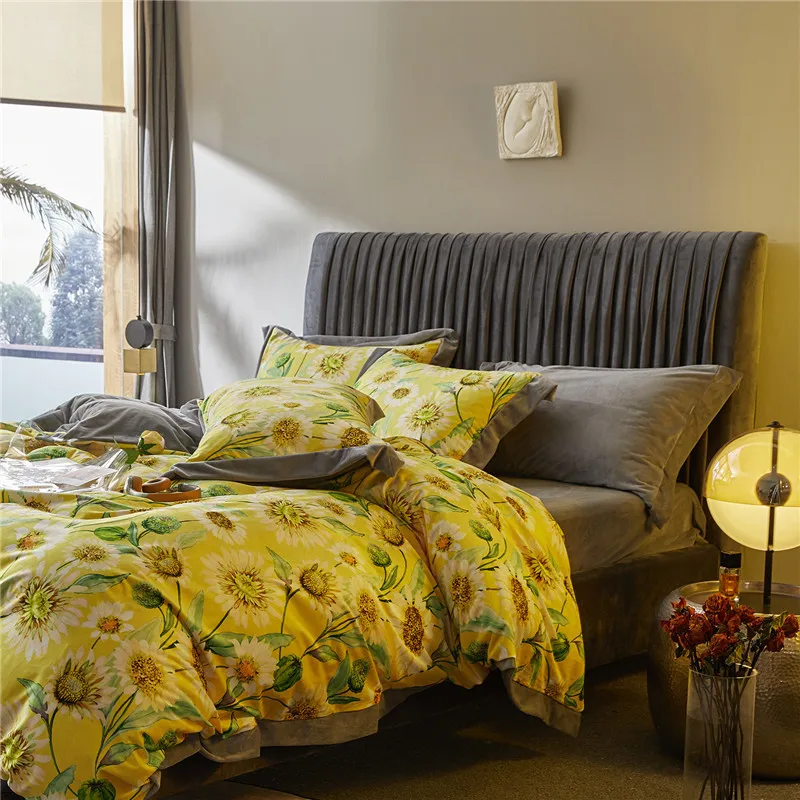 

Vintage style Floral Sunflowers Bedding Fleece Ultra Soft and Warm Duvet Cover Bed Sheet set Pillowcases Queen King Size 4Pcs